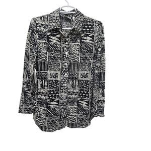 Chico’s Design Blouse Black White Geometric Print Size 0 Small
